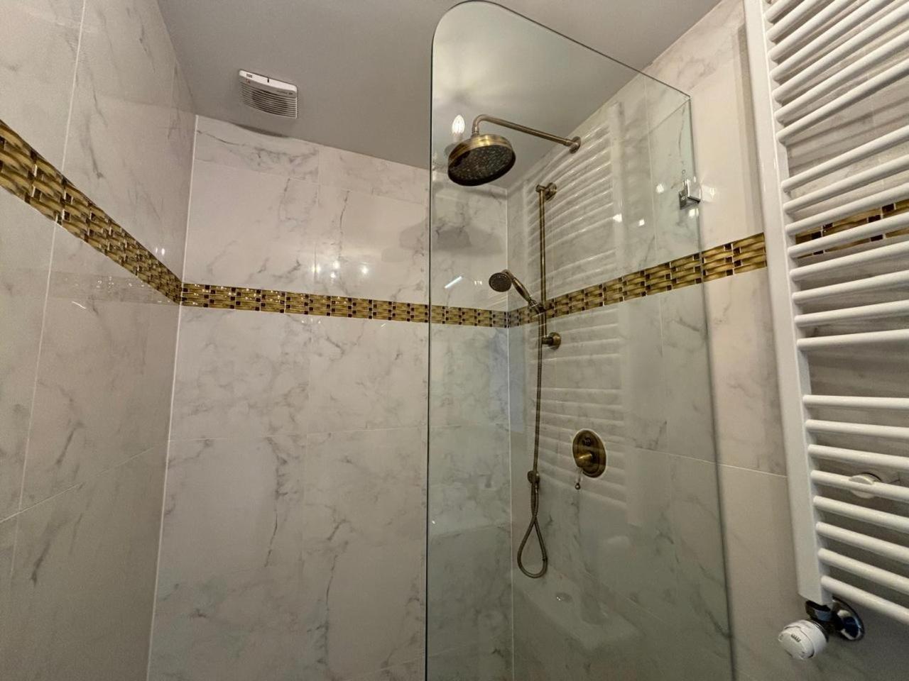Appartement Widok Na Rynek à Wrocław Extérieur photo