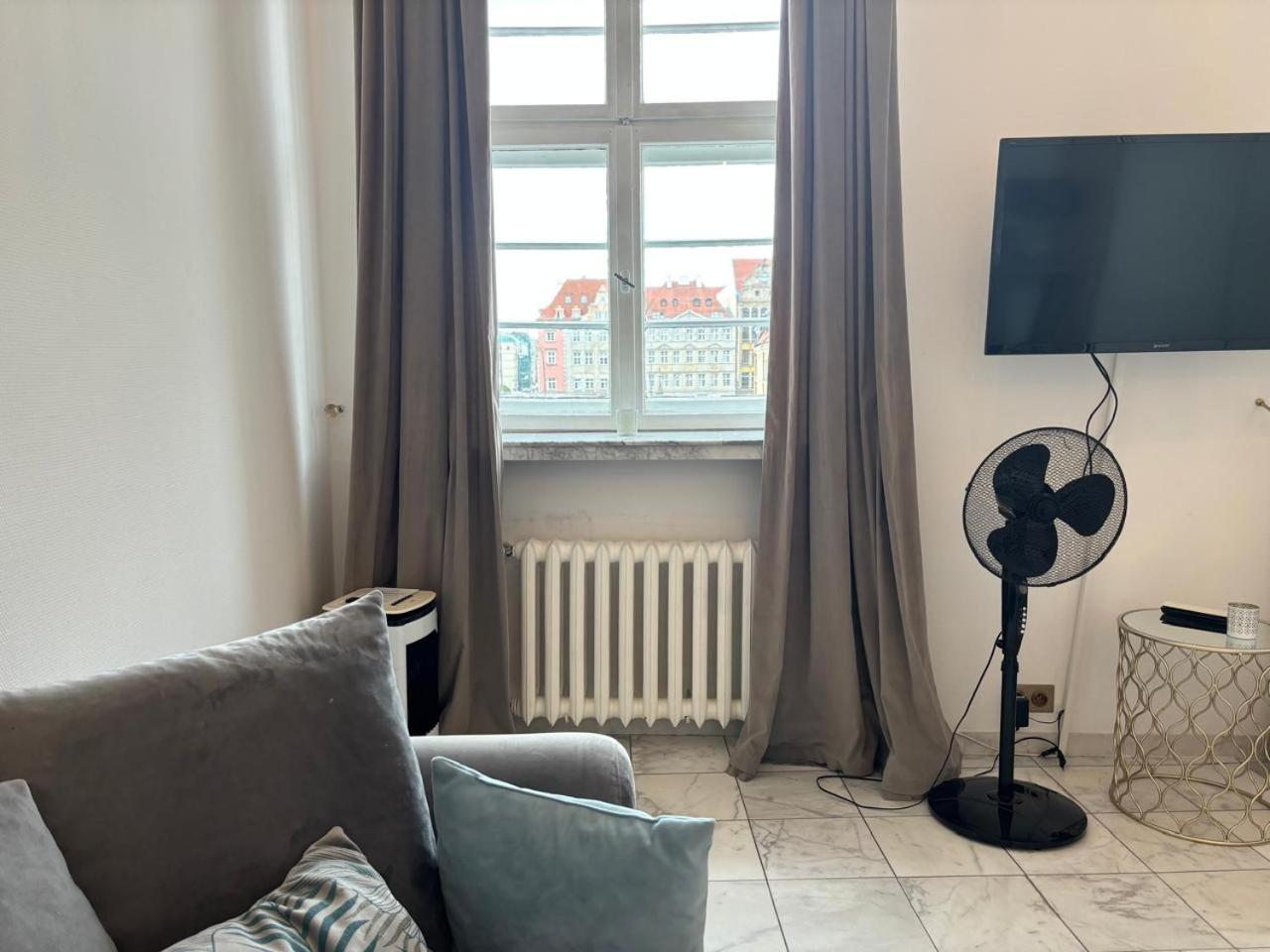 Appartement Widok Na Rynek à Wrocław Extérieur photo